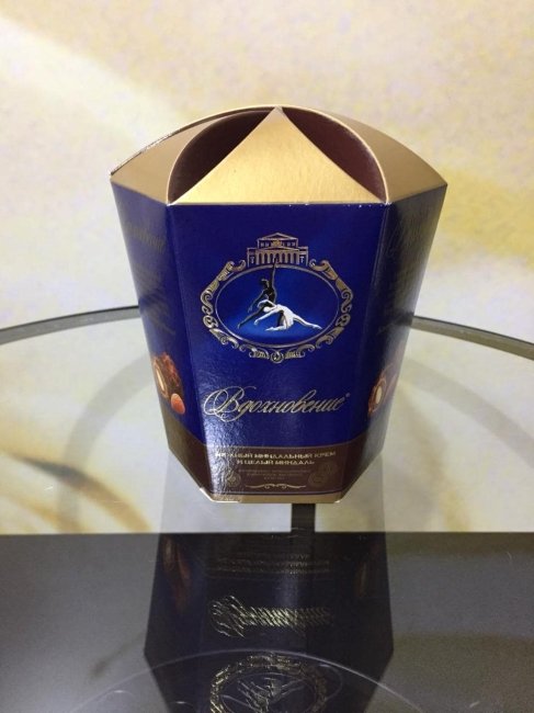 Коробка конфет.