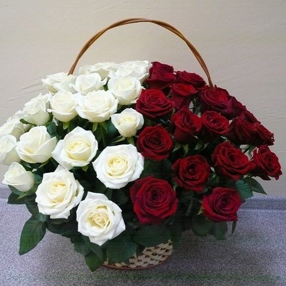 Корзина с розами 41 роза
