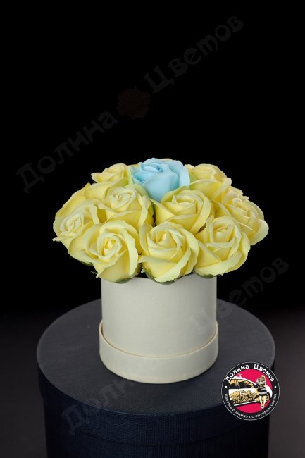 Мыльная роза (желто-голубая)