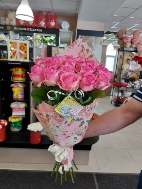 Роза Кэнди аваланж. Букет из 35 роз. Высота 70 см