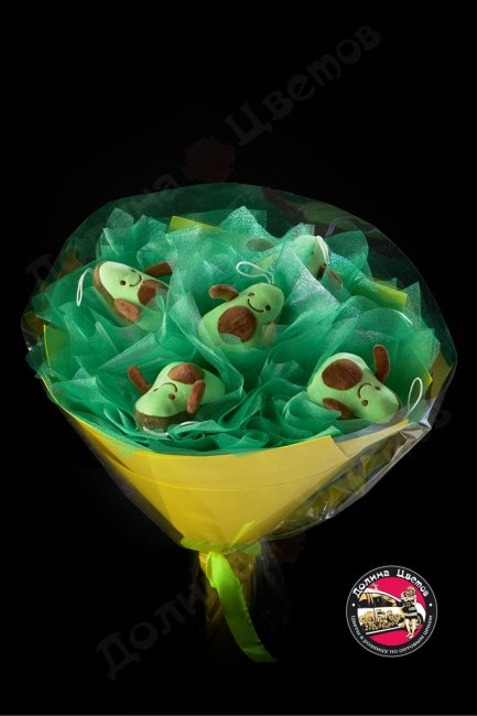 Букет из мягких игрушек Авокадо